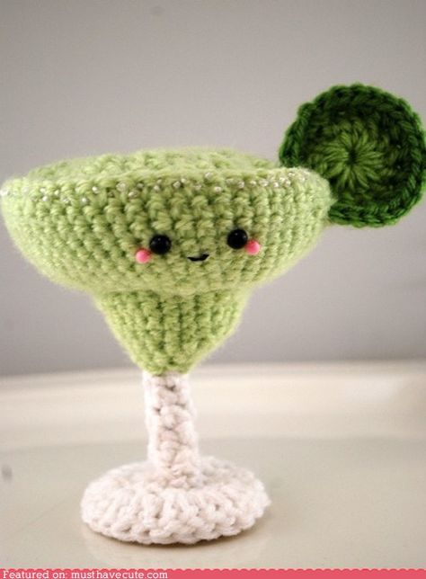 @Angela Gray Taylor   http://stuff.icanhascheezburger.com/2012/03/29/cute-kawaii-stuff-amigurumi-margarita/ Sew Animals, Cactus En Crochet, 5 Oclock, Confection Au Crochet, Crochet Cactus, Crochet Food, Play Food, Crochet Patterns Amigurumi, Crochet Dolls