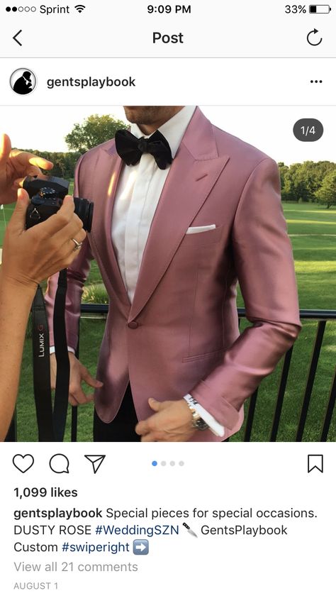 Peach Suit Men Wedding Ideas, Dusty Rose Tuxedo, Rose Gold Groom Suit, Rose Gold Mens Suit, Dusty Rose Suit Men, Mauve Suits For Men, Rose Gold Suit Men, Pink Tuxedo Men, Rose Gold Tuxedo