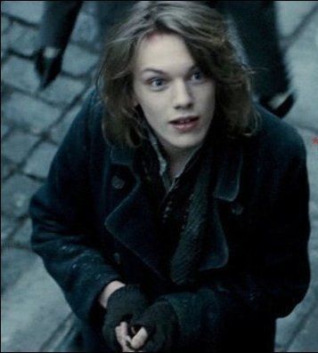 Jamie Campbell Bower as Anthony in Sweeney Todd: Demon Barber on Fleet Street Anthony Hope, Beauty Killer, Sick Boy, Online Invitation, Invitation Maker, Fleet Street, Jamie Campbell, Sweeney Todd, Jamie Campbell Bower