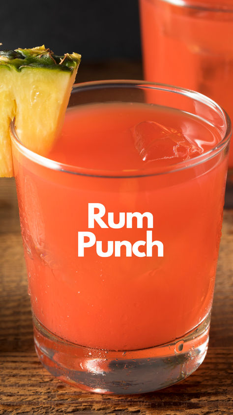 Rum Punch Carribean Rum Punch, Jungle Juice Recipe, Fruity Mixed Drinks, Poolside Cocktails, Puerto Rican Rum, Rum Punch Recipes, Yummy Alcoholic Drinks, Jungle Juice, Liquor Drinks