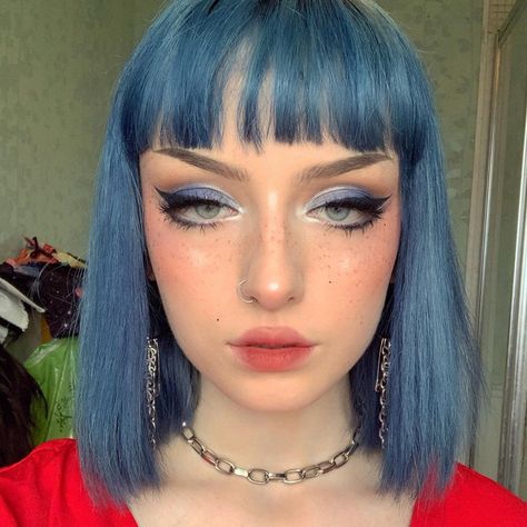 E҉v҉e҉ 🍑 on Instagram: “New hair bby :P I used @arcticfoxhaircolor in blue jean baby” Eve Frsr, Formal Makeup, Alternative Makeup, Shot Hair Styles, Grunge Makeup, Blue Makeup, Hair Color Dark, Hair Inspo Color, Grunge Hair