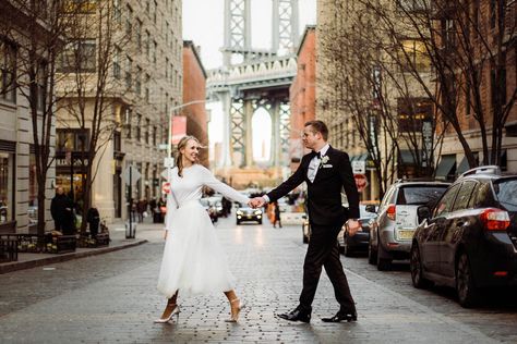 New York elopement with bridal portraits in Dumbo, Brooklyn. City Bride Photoshoot, Nyc Winter Elopement, Elopement Pics, Elopement City, New York Elopement, Nyc Wedding Photos, Winter Nyc, City Wedding Photos, Dumbo Brooklyn