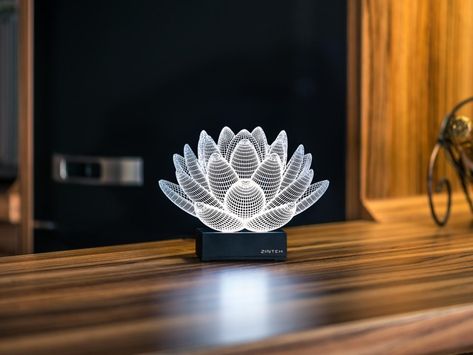 Lotus 3D Illusion LED Lamp: From afar, this looks like an impressive 3D lotus lamp, but if you look closer, you’ll find that it’s actually an optical illusion. Lotus Lamp, Light Shield, 3d Led Lamp, Led Lighting Bedroom, Desk Lamps Bedroom, Cool Illusions, 3d Illusion Lamp, Tall Lamps, Rustic Lamps