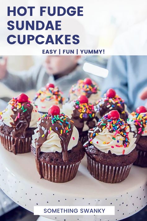 Pastries Easy, Sundae Cupcakes, Hot Fudge Sundae, Fudge Sundae, Summer Cupcakes, Ice Cream Cupcakes, Fancy Cupcakes, Candy Cupcake, Kid Cupcakes