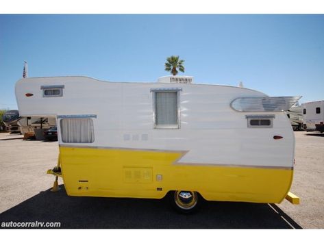 Throwback Thursday Vintage RV: 1962 Shasta Astrodome - RV Lifestyle News, Tips, Tricks and More from RVUSA! Shasta Airflyte, Shasta Loflyte Camper, Vintage Camper Concession Trailer, Scamp 19 Trailer, Shasta Trailer, Military Housing, 1964 Shasta Camper, Shasta Camper, Florida Camping