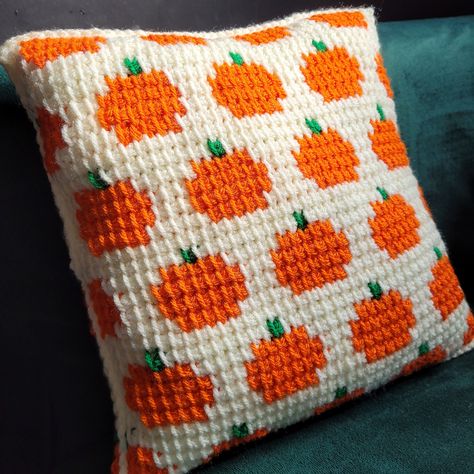 Fall in Love with These Stunning Crochet Patterns for Autumn Halloween Crochet Pillow Cover, Tunisian Crochet Pillow, Crochet Pumpkin Pillow, Fall Crochet Patterns Free, Afghan Crochet Patterns Easy, Crochet Pattern Halloween, Crochet Pillow Cases, Pumpkin Pillow, Fall Crochet Patterns