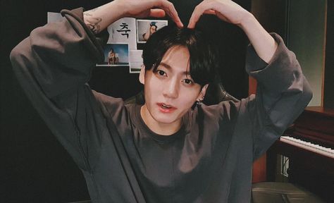 Jungkook Boyfriend Material Desktop Wallpaper, Wallpapers Notebook, Jungkook Twitter, Happy Birthday Jungkook, Birthday Jungkook, 1 Happy Birthday, Beautiful Rabbit, Wallpaper Notebook, Jungkook Oppa