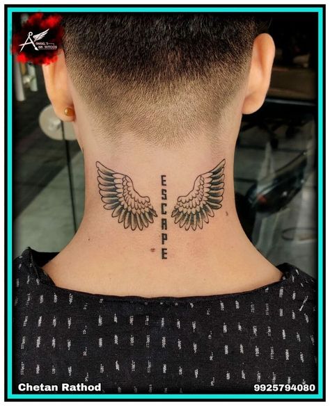 Back Neck Tattoo Designs, Wings Neck Tattoo, Back Neck Tattoo Men, Back Of Neck Tattoo Men, Back Neck Tattoo, Neck Tattoo Men, Tattoo Guys, Tattoo Lines, Tattoo Ideas Males