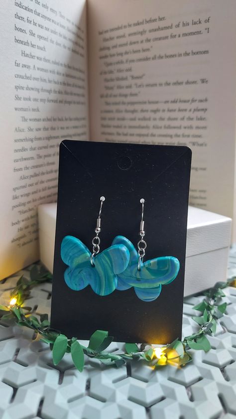 Polymer Butterfly, Butterfly Clay Art, Polymer Clay Earrings Aesthetic, Butterfly Clay, Polymer Clay Butterfly Earrings, Polymer Clay Butterfly, Butterfly Clay Earrings, Paper Quilling Earrings, Clay Keychain