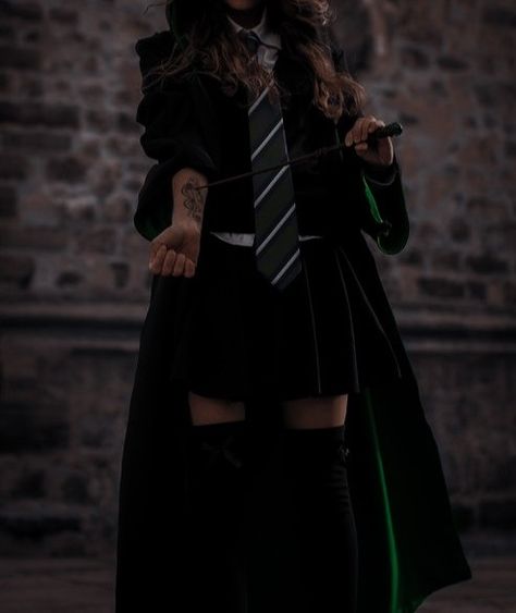 Voldy Moldy, The Slytherin Gang, Slytherin Gang, Hogwarts, Wall, Green, Black