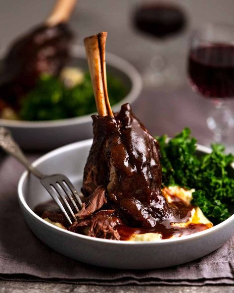 Slow Roast Lamb Leg, Lamb Shanks Oven, Marinated Lamb Chops, Lamb Shawarma, Roasted Lamb Shanks, Slow Cooked Lamb Shanks, Lamb Sauce, Lamb Shank Recipe, Slow Roast Lamb