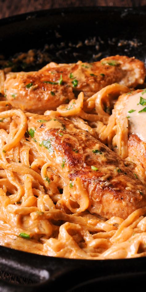 Chicken Lazone Pasta is a flavorful and easy chicken pasta dinner that comes together in only 30 minutes! Easy to make weeknight pasta dish! #chicken #lazone #pasta #chickendinner #easydinner #spicy #linguine #cajun #creole #spicysauce #pastasauce  sea salt, Creole seasoning (or Cajun seasoning), paprika powder, onion powder, garlic powder, flour, olive oil, chicken tenders, butter, heavy cream, paprika, linguine pasta Easy Chicken Pasta Dinner, Chicken Lazone Pasta, Chicken Pasta Dinner, Pasta Spicy, Chicken Lazone, Spicy Dinner, Chicken Thights Recipes, Great Chicken Recipes, Zuppa Toscana