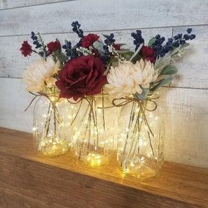 Mason Jars With Lights, Jar Centerpiece Wedding, Christmas Planter, Box Centerpiece, Wedding Centerpieces Mason Jars, Mason Jar Centerpiece, Fall Mason Jars, Lighted Centerpieces, Jar Centerpieces