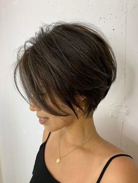 Japanese Short Hair, Eva Hair, Kort Bob, Bob Hairstyles For Fine Hair, Hair Affair, Short Bob Haircuts, Penteado Cabelo Curto, Short Hair Haircuts, Cut My Hair