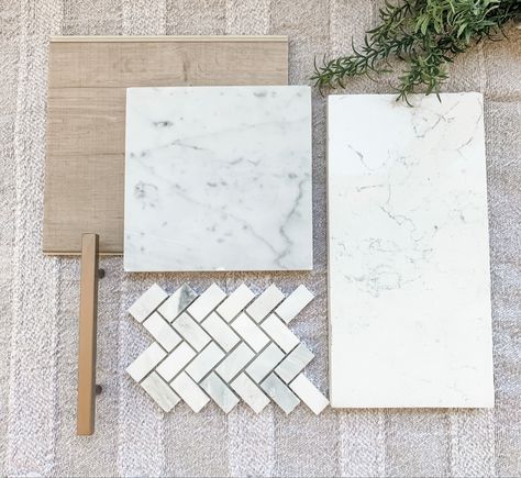 Carrara Morro Quartz, Meram Blanc Carrara Bathroom, Sahara Carrara Marble Backsplash, Cream Bathroom Ideas, Carera Marble Shower White Bathrooms, Stonemark Carrara Mist Quartz, Carrera Marble Bathroom, White Marble Shower, Carrara Marble Bathroom