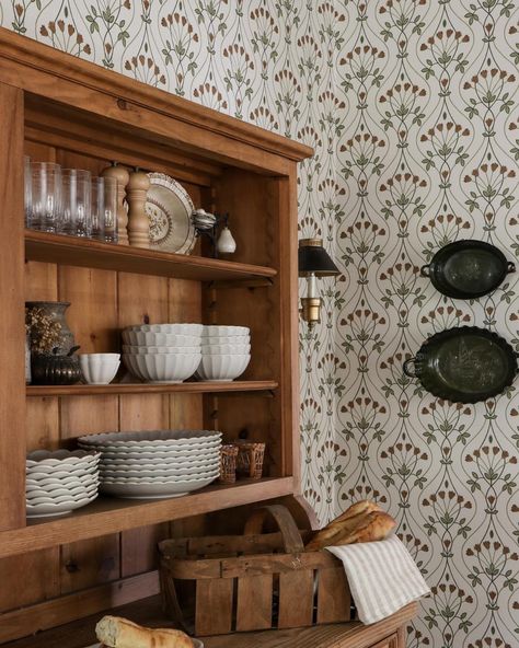 Wildflower Home, Mini Home Gym, Cottage Dining Rooms, European Cottage, Hutch Decor, Cottagecore Home, Swiss Chalet, Mini Home, Dining Room Hutch