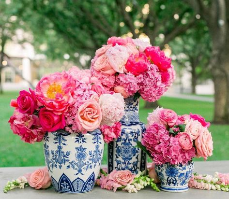 Hey there ladies!! 💗 💙 Drooling over this combo- blue chinoiserie vases and hot pink flowers, oh my! If you don’t follow, @hautefloral I… Chinoiserie Vases, Real Wedding Flowers, Pink Chinoiserie, Chinoiserie Vase, Blue Lotus Flower, White Ginger Jars, Blue Chinoiserie, Blue And White Chinoiserie, Blue White Decor