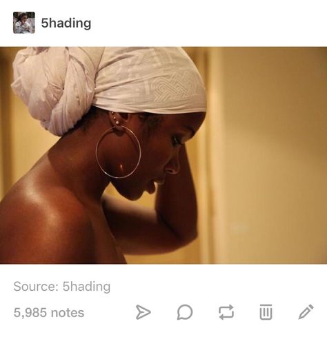 Headwrap Hairstyles, Head Wrap Styles, Hair Wrap Scarf, White Head, Hair Scarf Styles, Head Scarf Styles, Hair Wraps, African Beauty, Black Culture