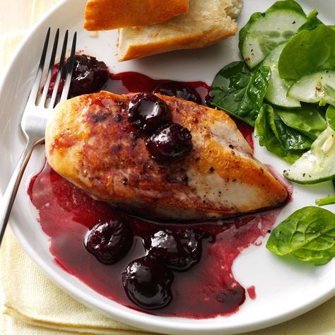 Chicken with Cherry Wine Sauce Chicken With Cherry Wine Sauce, Chicken With Cherry Sauce, Dinner Roulette, Cherry Chicken, Cherry Sauce Recipe, Beef Tip Recipes, Funky Chicken, Cherry Sauce, Cherry Wine