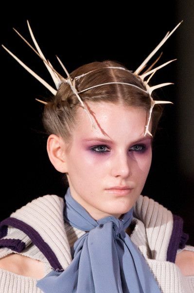 Eiko Ishioka, Kesha, Future Fashion, Fantasy Fashion, Fall 2017, Mode Inspiration, Costume Design, Headdress, Wearable Art