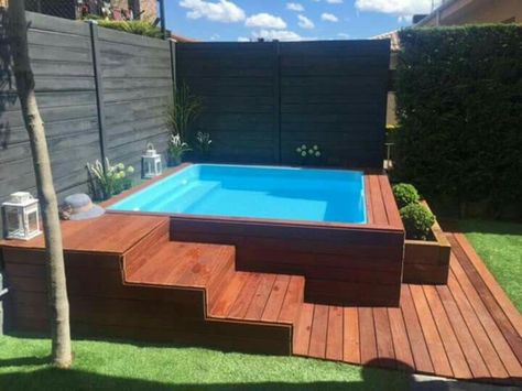 Medence Cheap Above Ground Pool, Oberirdischer Pool, Deco Spa, Kleiner Pool Design, Hot Tub Landscaping, Deck Piscina, Swimming Pool Decks, Small Swimming Pools, Hot Tub Backyard