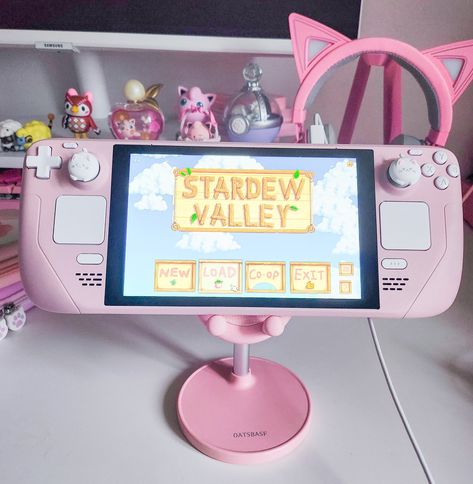 Deck Aesthetic, Book Reading Journal, Steam Deck, Desktop Setup, Pink Lifestyle, Nintendo Switch Accessories, Desk Inspiration, Gaming Tech, Video Games Nintendo