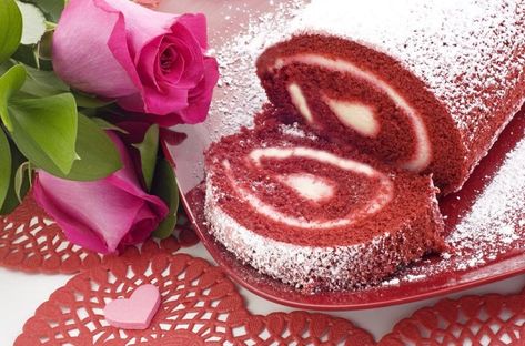 Gluten Free Red Velvet Cake, Gluten Free Red Velvet, Red Velvet Cake Roll, Red Velvet Cupcake, Cake Roll Recipes, Tout Rose, Gluten Free Christmas, Melting White Chocolate, Valentines Day Desserts