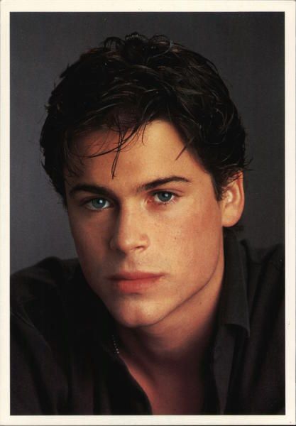 Robe Lowe, Rob Lowe 80s, The Outsiders Sodapop, Rob Lowes, Chad Lowe, The Outsiders Imagines, 80s Actors, 1980s Movies, The Outsiders 1983