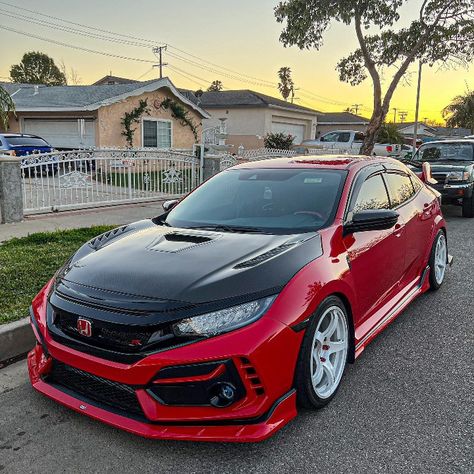 Red Honda Civic Type R, Honda Civic R, Honda Vtec, Honda Civic Car, Civic Car, Car Modification, Honda Civic Hatchback, Civic Type R, Civic Hatchback