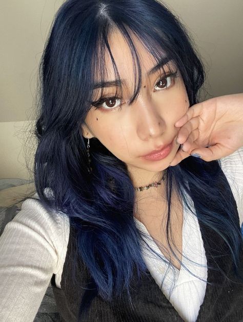 Ash Blue Hair, Midnight Blue Hair, Hair Dye Tips, Dyed Hair Blue, Dark Blue Hair, Hair Color Underneath, Wine Hair, Hair Color Streaks, Dyed Blonde Hair