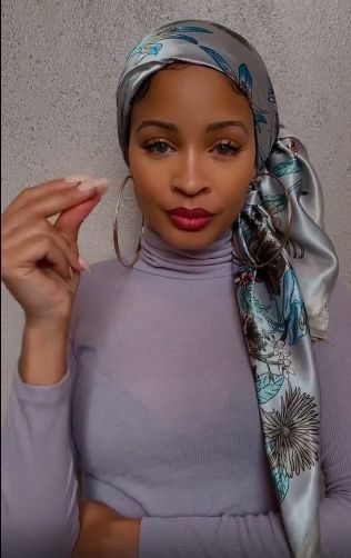 Doek Styles, Head Scarf Tutorial, Hijab Turban Style, Headwrap Hairstyles, Estilo Hijab, Head Coverings, Head Wrap Styles, Hair Wrap Scarf, Women Scarves