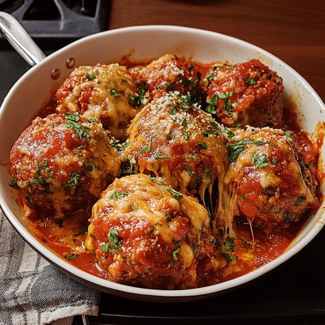 Introduction Get ready to elevate your dinner game with Jumbo Cheesy Italian Meatballs! These hearty, flavorful meatballs are a crowd-pleaser, perfect for family dinners, parties, or even cozy nights in. Jumbo Meatballs, Flavorful Meatballs, Dinner Games, Meatball Ingredients, Beef Sausage, Italian Meatballs, Crowd Pleaser, Family Dinners, Grated Parmesan Cheese