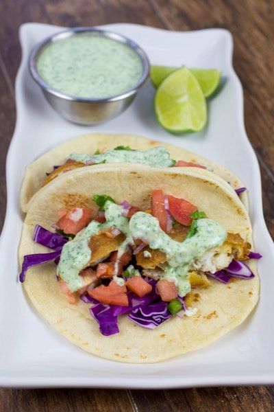 Fish Tacos with Creamy Jalapeño Sauce Creamy Jalapeno Sauce, Fish Taco Sauce, Frozen Fish, Creamy Jalapeno, Jalapeno Sauce, Fruit Pops, Fish Taco, Taco Sauce, Weekend Meals