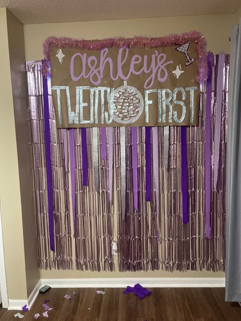 Brown Paper Backdrop, 21st Birthday Backdrop, Diy Birthday Banner, Purple Birthday, Paper Backdrop, Paper Banners, Birthday Backdrop, Birthday Sign, Brown Paper