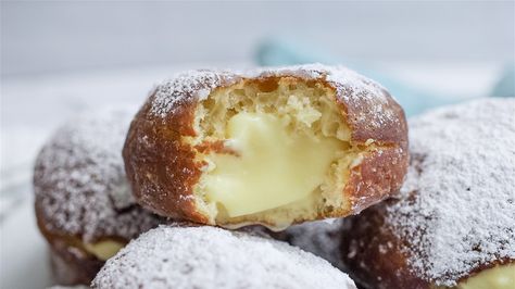 Traditional Polish Pączki (Doughnuts) Recipe Brown Eyed Baker, Vanilla Cream Filling, Donut Recipes, Vanilla Cream, Beignets, Powdered Sugar, Sweet Stuff, Scones, Breakfast Brunch