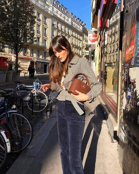 French Girl Outfits, Sabina Socol, French Style Clothing, Style Influencers, Parisian Outfit, Chic French Style, Parisian Chic Style, Work Uniform, French Outfit