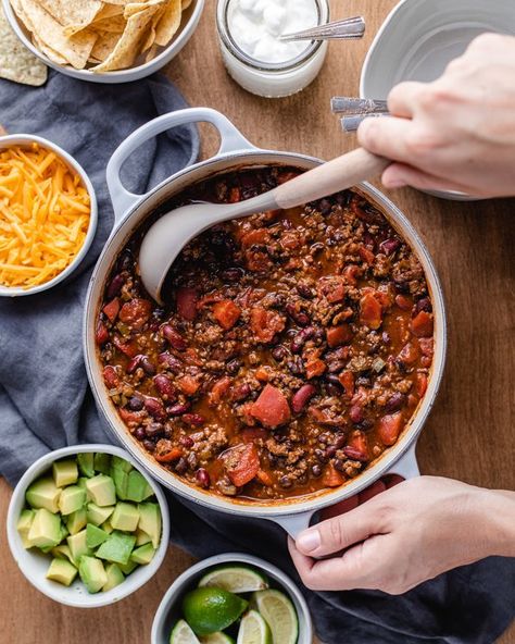 Award-Winning Venison Chili - Miss Allie's Kitchen Award Winning Venison Chili Recipe, Miss Allie's Kitchen, Healthy Ground Venison Meals, Venison Chilli Recipe, Venison Chili Crockpot, Wolf Brand Chili Recipe, Wild Game Chili Recipe, Venison Chili Recipes, Deer Meat Chili