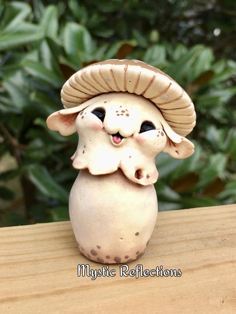 Clay Monsters, Mushroom Crafts, Magic Crafts, Fantasy Art Dolls, Clay Crafts Air Dry, Cute Fantasy Creatures, Polymer Clay Animals, Clay Animals, Clay Art Projects