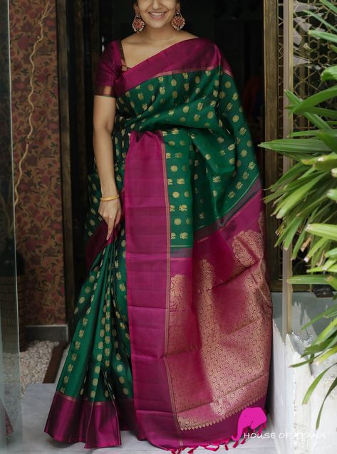 Silk Saree Blouse Designs Patterns, Kanjivaram Sarees Silk, Silk Sarees Online Shopping, Cotton Saree Designs, Indian Designer Sarees, Indian Saree Blouses Designs, Silk Saree Blouse Designs, Saree Blouse Designs Latest, Designer Saree Blouse Patterns