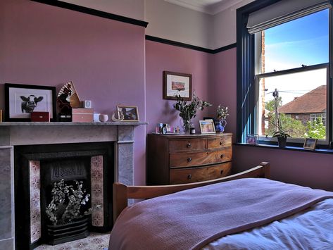 Cinder Rose. Ammonite. Hague Blue Cinder Rose Farrow And Ball, Edwardian Bedroom, Farrow And Ball Bedroom, Cinder Rose, Lilac Room, Hague Blue, Hallway Inspiration, Victorian Bedroom, Condo Decorating