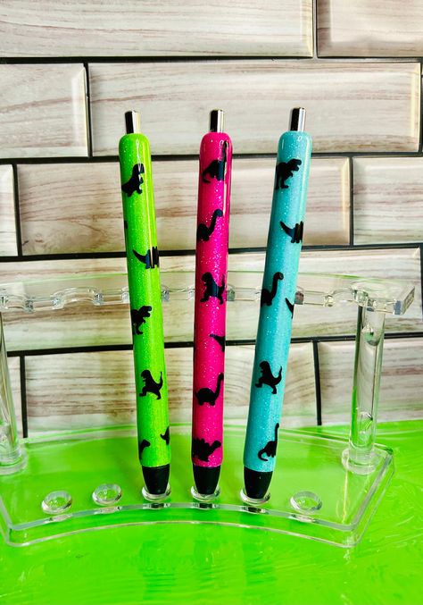 These are UV resin pens.  Black ink medium point tips.  They are refillable- 0.7mm.  The permanent vinyl is sealed with Top Coat UV resin.  Ships via USPS with tracking and insurance. Uv Resin Pens, Custom Ink Pens, Diy Bookshelf Plans, Cow Pen, Pen Designs, Epoxy Pens, Resin Pens, Diy Bookshelf, Bookshelf Plans