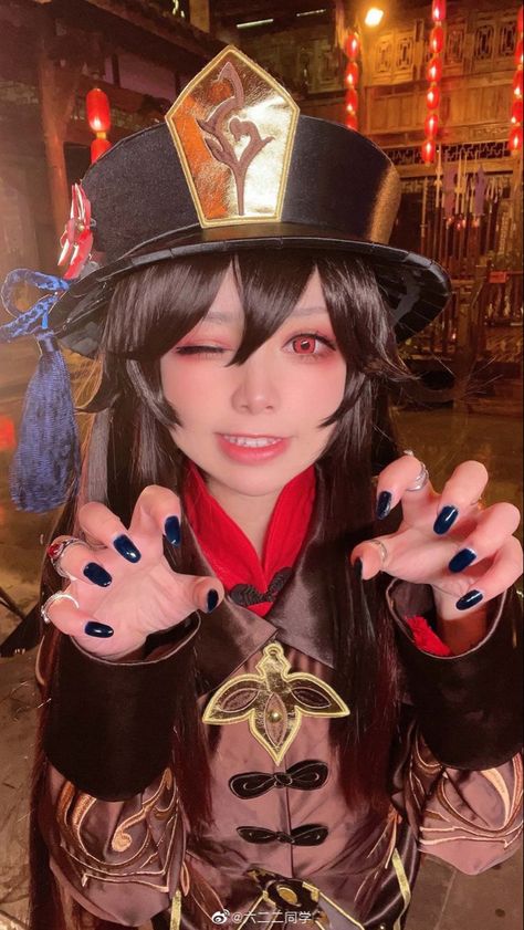 Hutao Cosplay, Hu Tao Cosplay, Genshin Cosplays, Cosplay Genshin, Hu Tao Genshin, Genshin Cosplay, Halloween Outfit Ideas, Genshin Impact Cosplay, Anime Makeup