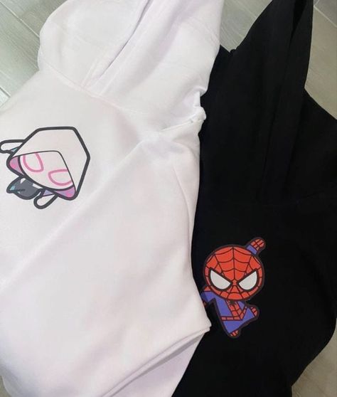 Matching Hoodies For Couples Spiderman, Matching Hoodies For Couples, Vintage Nike Sweatshirt, Matching Hoodies, Couple Pajamas, Best Friend Outfits, Trendy Hoodies, Cute Couple Outfits, Diy Clothes Design