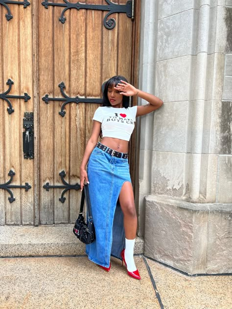 Black girl bangs denim skirt 
Red heels jean skirt 
I love to make boys cry Modern Mother Of The Bride, Unique Outfit Ideas, Socks And Heels, Fall Inspo, Dope Fashion, Cute Swag Outfits, Aesthetic Style, Inspo Board, Streetwear Fashion Women