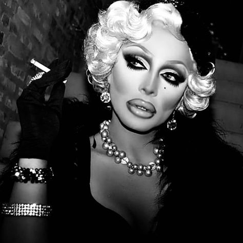 Raven Drag Queen, Raven Drag, Drag Art, Drag Makeup, Queen Makeup, The Vivienne, Polaroid Pictures, Celebrity Dads, Drag Queens