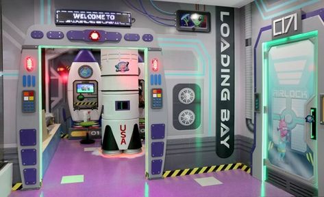 Outer Space and Aliens in Themed Dental Office | Imagination Design Studios Outer Space Set Design, Space Theme Office, Space Station Decorations, Space And Aliens, Spaceship Room, Space Theme Decorations, Vbs Stellar, Spaceship Decor, Stellar Vbs