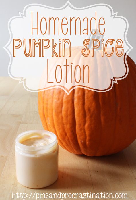 Pumpkin Lotion, Homemade Pumpkin Spice, Lotion Recipe, Diy Lotion, Homemade Lotion, Homemade Bath Products, Homemade Pumpkin, Diy Body, Lotion Bars