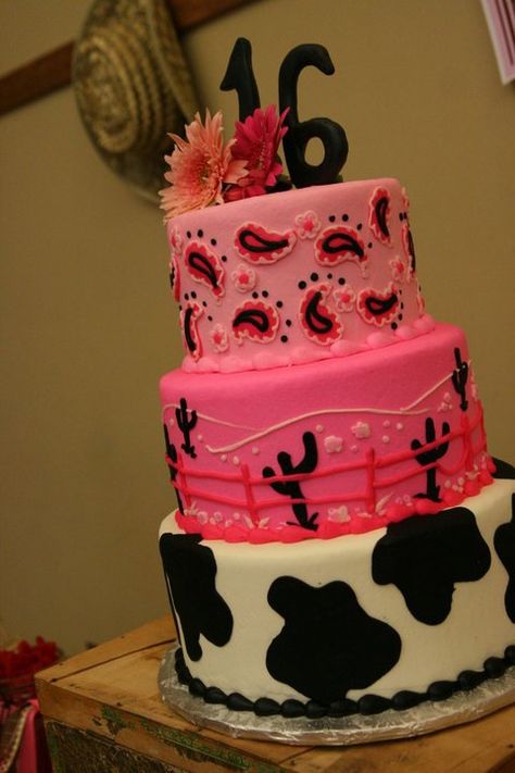 Love this cake. Sweet 16 Cow Cake, Cow Themed Birthday Party Sweet 16, Cow Print Sweet 16, Sweet 16 Party Ideas Cowgirl, Western Sweet 16 Cakes, Cow Themed Sweet 16, Cow Sweet 16, Cowgirl Sweet 16 Ideas, Sweet 16 Cowgirl Theme