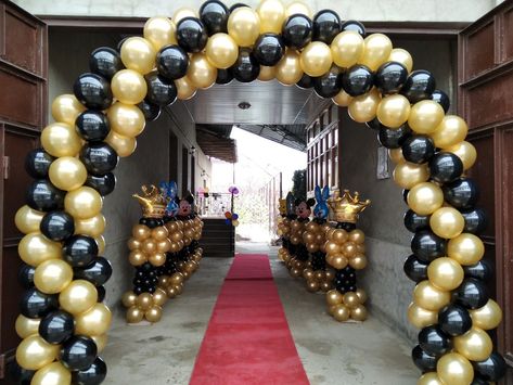 Birthday Gate Decoration Ideas, Gate Decoration With Balloons, Birthday Gate Decoration, Gate Balloon Decoration, Ballon Gate Decoration, Balloon Gate Decoration, Wedding Gate Decoration, Decoration With Balloons, Balloon Gate