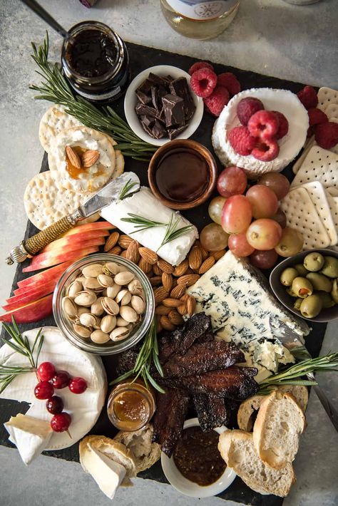 Maple Sriracha Candied Bacon & a French Winter Cheeseboard Winter Snack Board, Winter Cheese Board, Winter Charcuterie Board, Winter Charcuterie, Maple Sriracha, Amazing Food Platters, Winter Snack, Friendsgiving Food, Charcuterie Inspiration